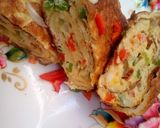 A picture of step 5 of Rolled-egg omelette.