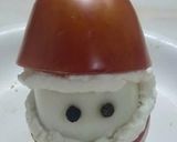 A picture of step 3 of Tomato santa with spinach Christmas trees.