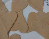 A picture of step 3 of Paneer veg staffing hearts.