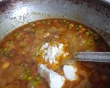 A picture of step 3 of Mushroom Matar malai sabji.