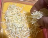 Foto langkah ke 4 dari resep Custard Cheese Corn Pudding.