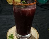 A picture of step 6 of Black Grapes Mint Mojito.