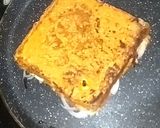 A picture of step 7 of Pudla Sandwich.