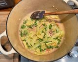 A picture of step 4 of Creamy courgette pasta.