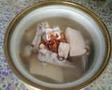 Foto langkah ke 4 dari resep Sop Tahu Putih kuah ikan 🐟.