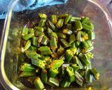 A picture of step 1 of Kurkure Bhindi and Aloo Crunchy Lady's finger and Potatoes.