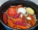 Foto del paso 2 de la receta: Carillas con costillas y chorizo