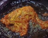 Foto langkah ke 9 dari resep Ayam Goreng Kremes.