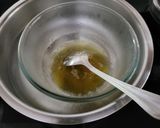 A picture of step 1 of Raffaello pudding.