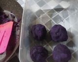 Foto langkah ke 3 dari resep Roti Isi Pasta Ubi Ungu (Tanpa Ulen).