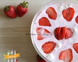 A picture of step 2 of Strawberry Delight.