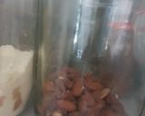 A picture of step 2 of Easy energy snack.