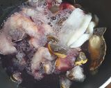 Foto del paso 3 de la receta: Risottos de mariscos a los 2 vinos