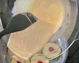 Foto del paso 5 de la receta Pastel de leche con manzana (en sartén)