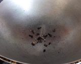 A picture of step 1 of Pakistani mutton korma.