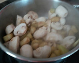 Foto del paso 2 de la receta: Solomillo en salsa de berenjena y champiñones
