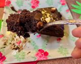 صورة لخطوة 1 من وصفة تورته شوكولاته بصوص رهيب 🎂