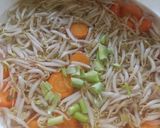 Foto langkah ke 2 dari resep Sayur Bening Toge.