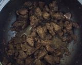 A picture of step 2 of Spinach and chicken liver salad.