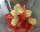 Foto del paso 2 de la receta: Smoothie de sandía y plátano