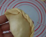 Foto langkah ke 6 dari resep Karipap Pusing.