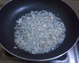 A picture of step 2 of Chickpea pasta.