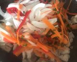 Foto del paso 4 de la receta: Arroz con cerdo y vegetales