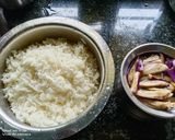 A picture of step 1 of வாங்கி பாத்/ கத்திரிக்காய் சாதம்.