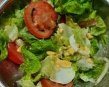 Foto del paso 5 de la receta: Bolitas de pescado y puré con ensalada