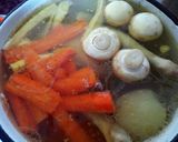 Újházi tyúkhúsleves recept fázis 1 fotója