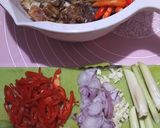 Foto langkah ke 2 dari resep Asin Jambal Roti Tomat Ijo.