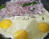 A picture of step 3 of Egg rice.
