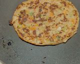 A picture of step 3 of Bread Uttapam.