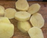 Foto del paso 1 de la receta Pollo al horno con patatas panadera