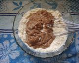 A picture of step 5 of Dates cake.