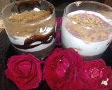 A picture of step 6 of Blueberry Cheesecake and Chocolate Cheesecake.