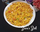 A picture of step 3 of Mumbai street style Sukha Bhel.