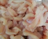 A picture of step 1 of Paneer reshmi.