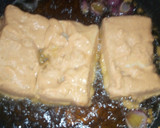 A picture of step 5 of Fried bread in bean paste.