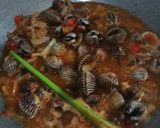 Foto langkah ke 4 dari resep Kerang Saus Padang.