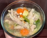 Foto langkah ke 5 dari resep Sop Sayur Bening Ceker Ayam 🥔🥕🍗.