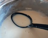 Foto del paso 5 de la receta: Panna cotta de coco con coulis de jamaica y mezcal