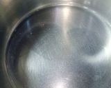 A picture of step 2 of Besan Halwa.
