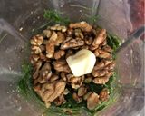 A picture of step 2 of Fennel pesto - vegan.
