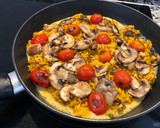 Foto del paso 6 de la receta: Frittata de arroz con atún y champiñones