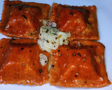 Foto del paso 6 de la receta: Raviolones de Tomate y Tomillo relleno de Pollo tomates secos y orégano