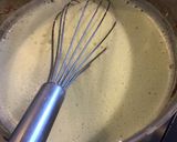 Une image de l'étape 3 de Crèmes aux œufs pistache vanille cœur éclats de caramel beurre salé.