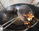 A picture of step 1 of Roasted gram chiwda namkeen.