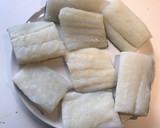 Foto del paso 1 de la receta: Taco de bacalao en salsa vizcaína