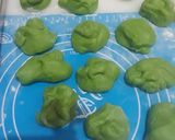 Foto langkah ke 3 dari resep Donat pandan 1x profing lembut.